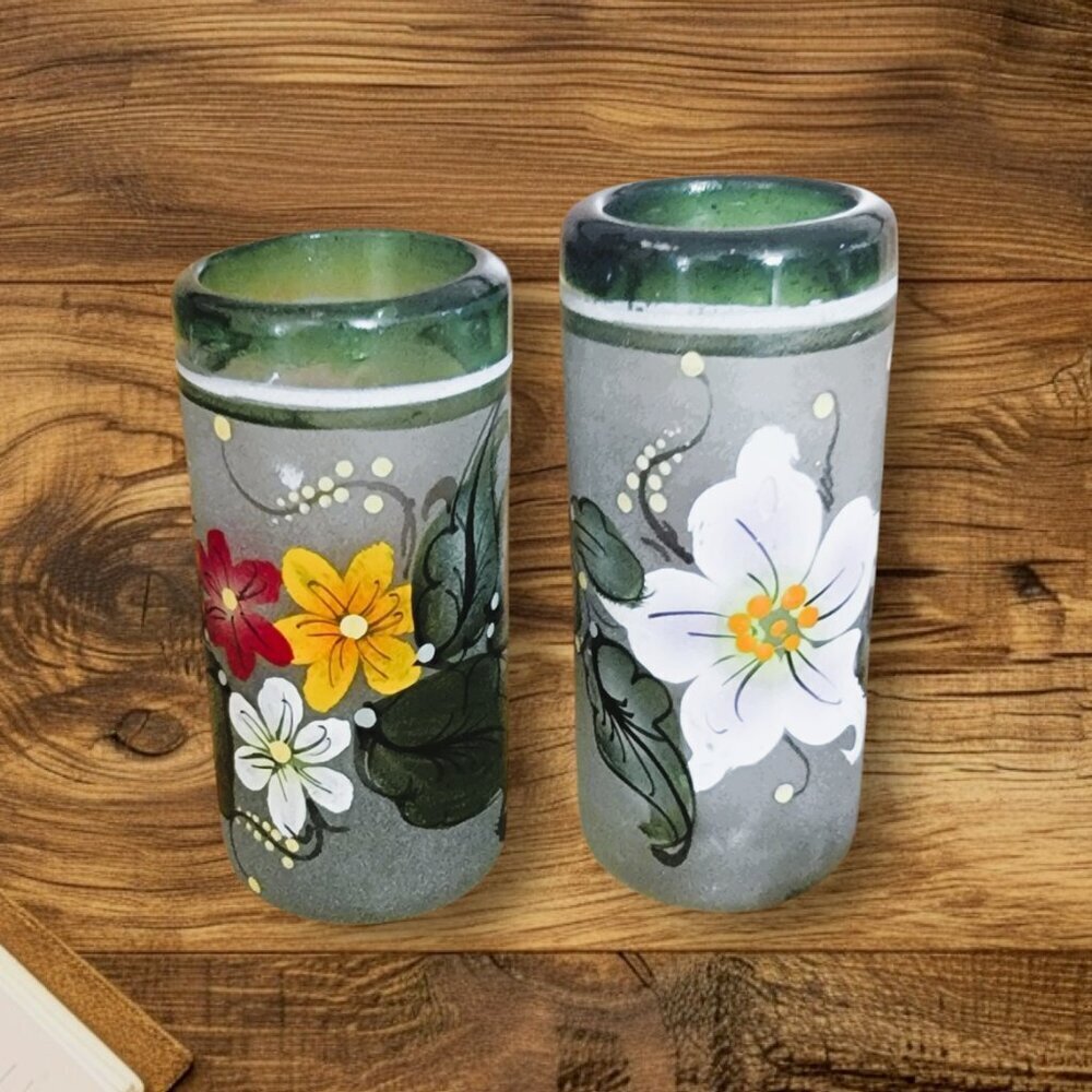 Mexican Made Hand Painted Frosted Glass Floral Design Set of 2 Shot Glasses…‎